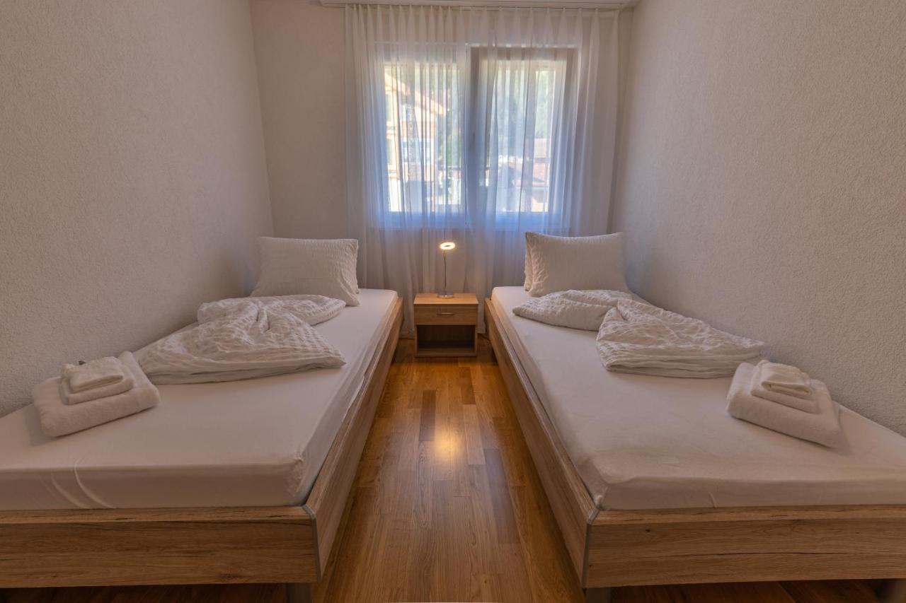 Schilthorn Apartment - Aare Jungfrau Ag Wilderswil Ngoại thất bức ảnh